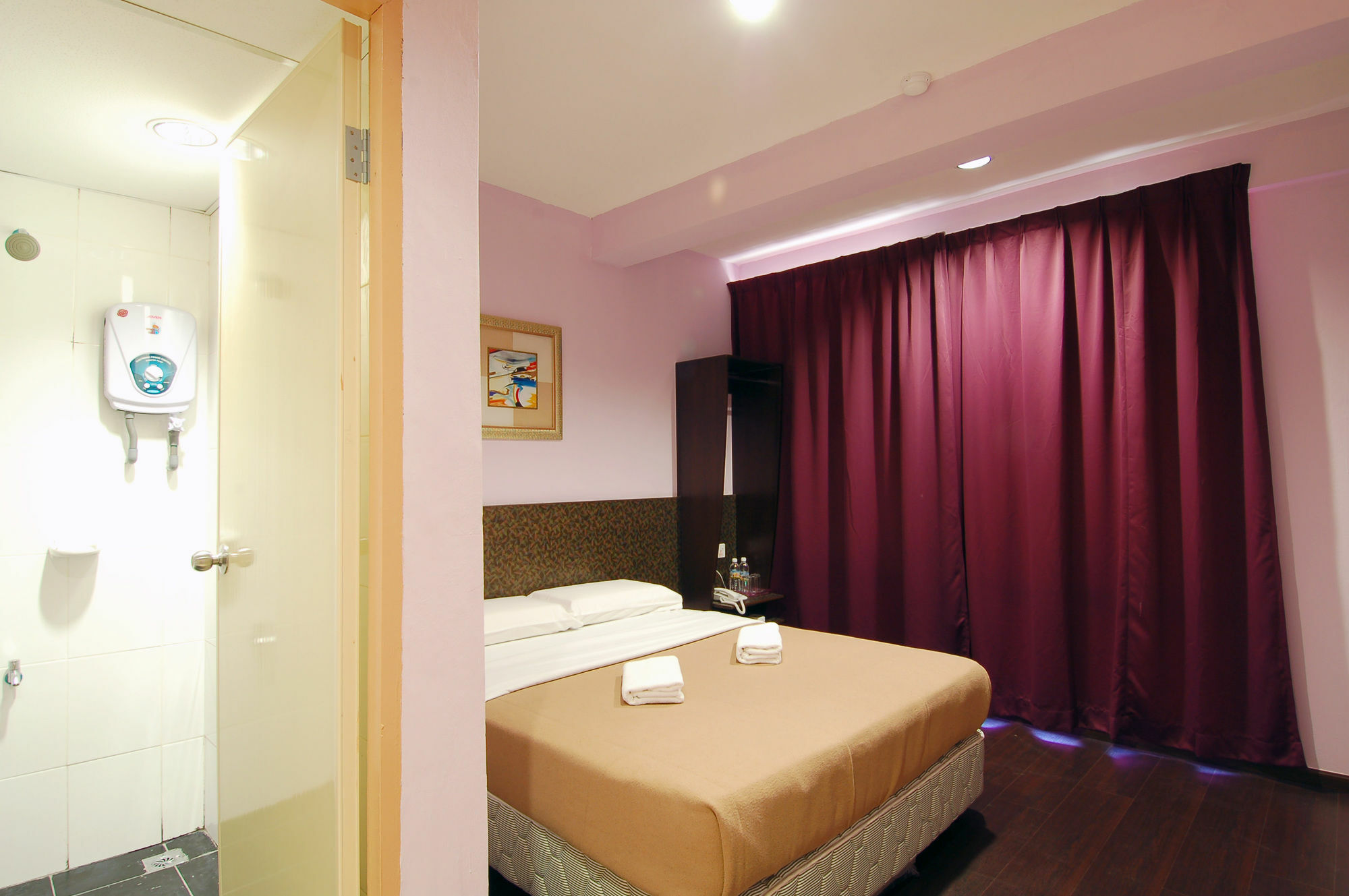 Aristo Hotel Putatan โกตาคินาบาลู ภายนอก รูปภาพ