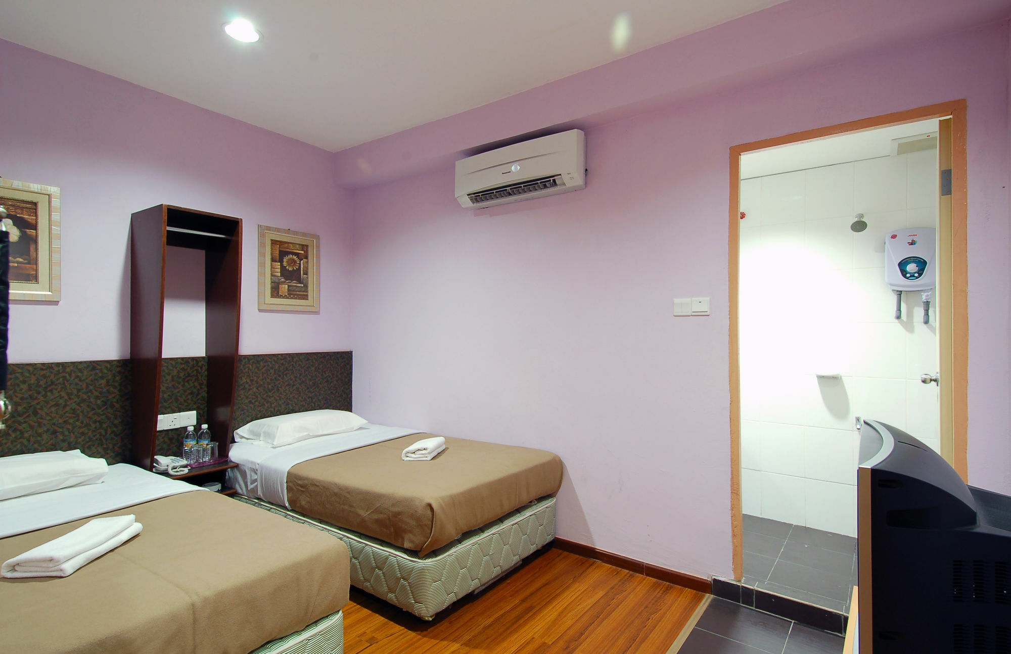 Aristo Hotel Putatan โกตาคินาบาลู ภายนอก รูปภาพ