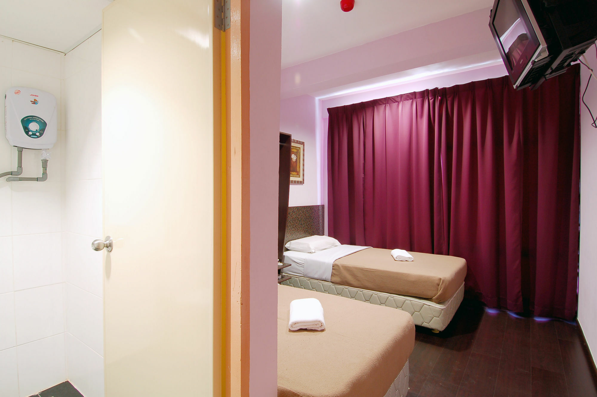 Aristo Hotel Putatan โกตาคินาบาลู ภายนอก รูปภาพ